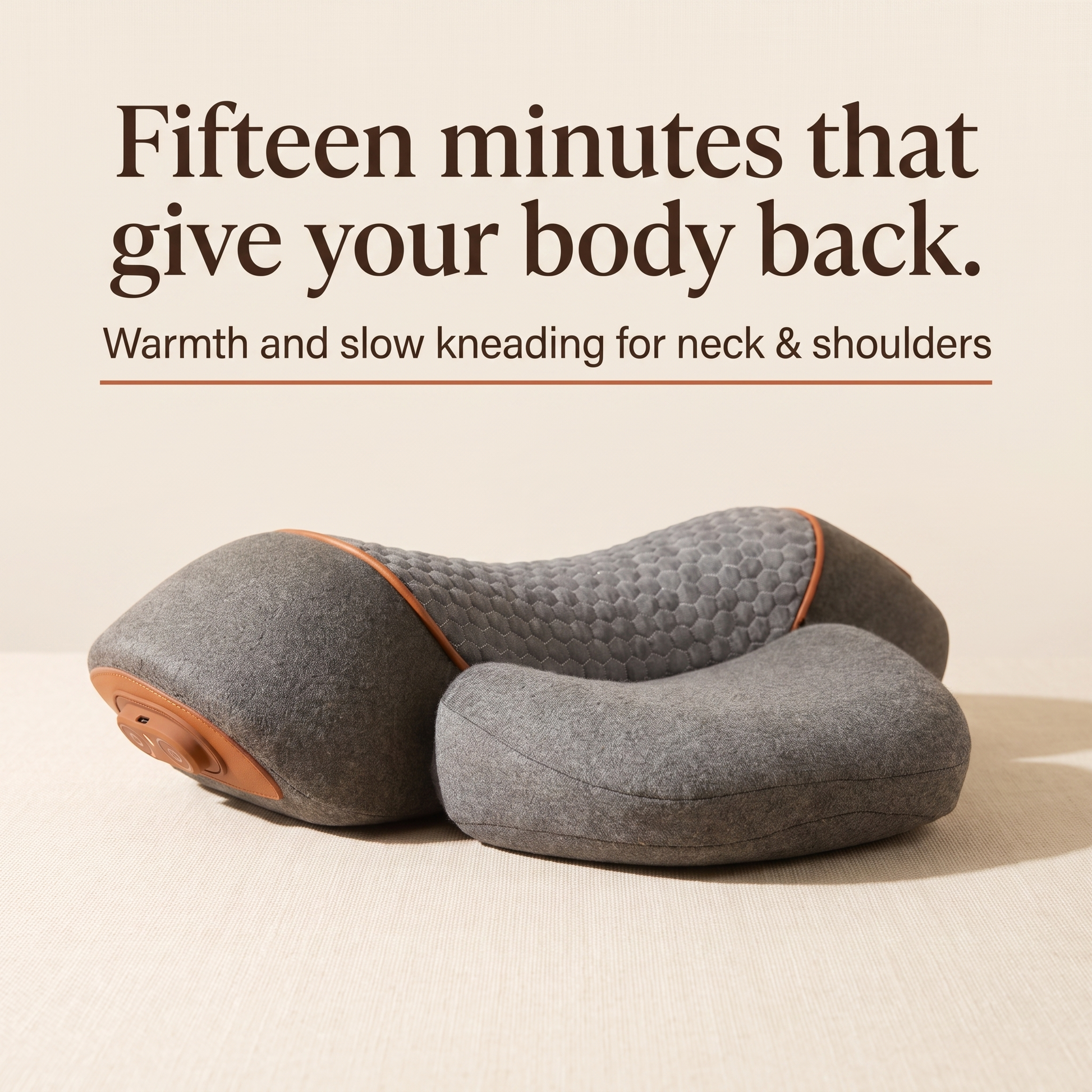Fifteen minutes that give your body back — warmth and slow kneading for neck and shoulders